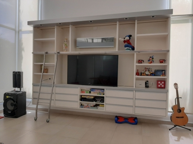 Bibliotecas y  Muebles TV